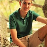 Estudiante de Ingeniería Eléctrica y Electrónica en la Upna se ofrece a dar clases particulares a alumnos de Primaria y la ESO, en casa o a domicilio